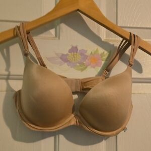 Victoria's Secret Classic Nude Bra